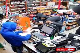 سرقت مسلحانه چند کودک از یک فروشگاه