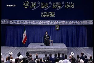  جهاد تبیین را جدی بگیرید