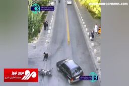 لحظه تصادف موتورسوار با پراید در اصفهان + فیلم