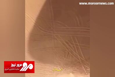 لحظه عجیب چپ کردن خودروی لندکروز پرادو وسط کویر + فیلم