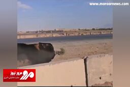 فرونشست وحشتناک کمربندی یزد و عبور خطرناک تریلی + فیلم